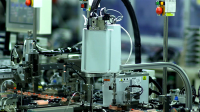 钟表齿轮组装设备